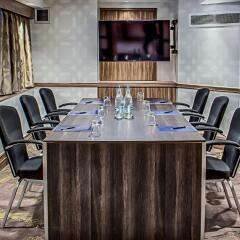 Отель Hilton London Kensington фото 2