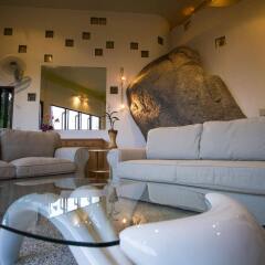 Отель Monkey Flower Villas интерьер отеля фото 2