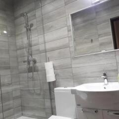 Отель Holiday Rooms Old Town ванная фото 2