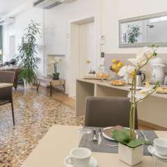 Отель Grand Canal Suites Италия, Венеция - отзывы, цены и фото номеров - забронировать отель Grand Canal Suites онлайн питание фото 3