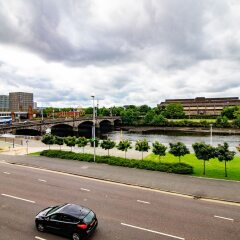 Отель Glasgow City Flats парковка