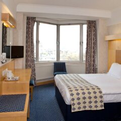The Imperial Hotel Лондон комната для гостей