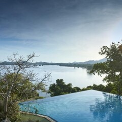 Отель Heritance Kandalama бассейн
