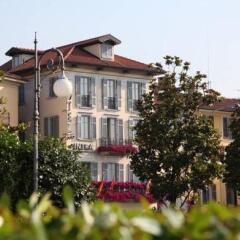 Отель Intra Hotel Италия, Вербания - отзывы, цены и фото номеров - забронировать отель Intra Hotel онлайн балкон