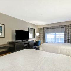 Отель Hampton Inn & Suites Los Angeles Burbank Airport Лос-Анджелес фото 7