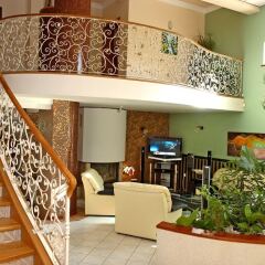 Отель Green Palace Hotel Болгария, Шумен - отзывы, цены и фото номеров - забронировать отель Green Palace Hotel онлайн интерьер отеля