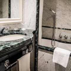 Отель Grand Hotel Sitea Италия, Турин - 3 отзыва об отеле, цены и фото номеров - забронировать отель Grand Hotel Sitea онлайн комната для гостей фото 5