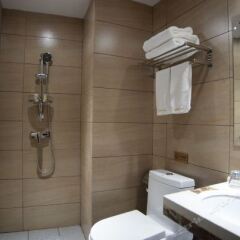 Отель Xiamen Tianmu Hotspring Resort Китай, Сямынь - отзывы, цены и фото номеров - забронировать отель Xiamen Tianmu Hotspring Resort онлайн ванная