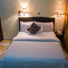 Отель Benestar Suites комната для гостей фото 4