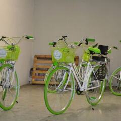Отель Bed&BikeRome Rooms спортивное сооружение