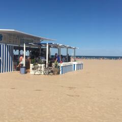 Отель VLC Beach пляж