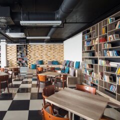Di Verdi Imperial Hotel развлечения