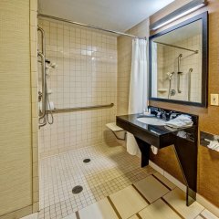 Fairfield Inn & Suites by Marriott Russellville in Russellville, United States of America from 122$, photos, reviews - zenhotels.com bathroom