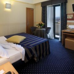 Hotel Sporting комната для гостей