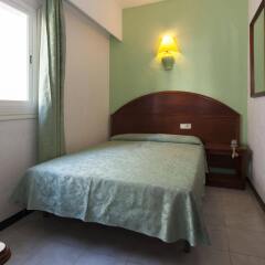 Hotel Riutort комната для гостей фото 2