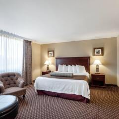Отель Arlington Court Suites Hotel США, Арлингтон - отзывы, цены и фото номеров - забронировать отель Arlington Court Suites Hotel онлайн комната для гостей фото 4