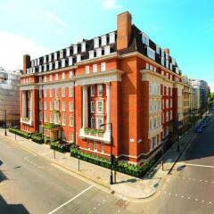 Отель 47 Park Street - Grand Residences by Marriott парковка