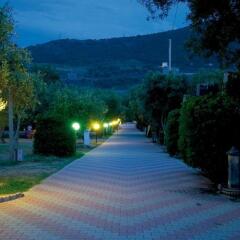 Отель Napeto Village Пиццо
