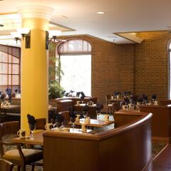 Отель Delta Hotels by Marriott Bessborough питание