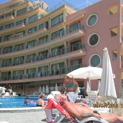 Отель Sunny Bay Aparthotel детские мероприятия фото 2