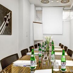 Отель Three Crowns Hotel Чехия, Прага - 6 отзывов об отеле, цены и фото номеров - забронировать отель Three Crowns Hotel онлайн помещение для мероприятий фото 2