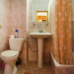 Гостиница ВатерЛоо в Сочи 3 отзыва об отеле, цены и фото номеров - забронировать гостиницу ВатерЛоо онлайн ванная