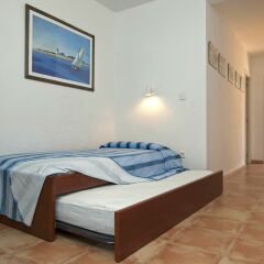 Отель Apartaments el Berganti Испания, Курорт Росес - отзывы, цены и фото номеров - забронировать отель Apartaments el Berganti онлайн комната для гостей фото 3