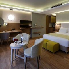 Отель Wyndham Athens Residence комната для гостей