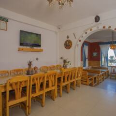Отель OYO 256 Mount Princess Hotel Непал, Катманду - отзывы, цены и фото номеров - забронировать отель OYO 256 Mount Princess Hotel онлайн питание фото 3