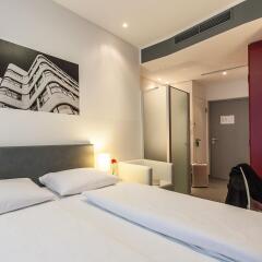 Select Hotel Berlin Gendarmenmarkt 4* Стандартный номер с разными типами кроватей фото 3