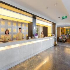 Отель Sawaddi Patong Resort & Spa интерьер отеля фото 3