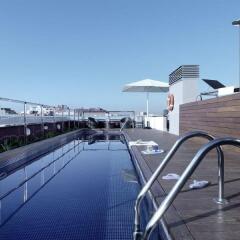 Отель TSH Campus Marina Residence Education community only Барселона бассейн фото 3