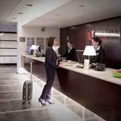 Отель Ramada Plaza Antwerp интерьер отеля фото 3