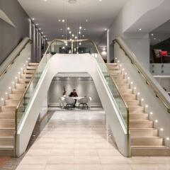 Отель NH Collection Brussels Centre интерьер отеля