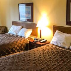 Отель Travelodge Columbus East сейф в номере