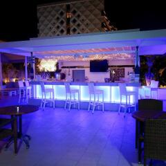 Munamar Beach Hotel - Adult Only+16