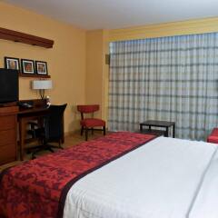 Отель Courtyard by Marriott Ottawa East Канада, Оттава - отзывы, цены и фото номеров - забронировать отель Courtyard by Marriott Ottawa East онлайн комната для гостей фото 4