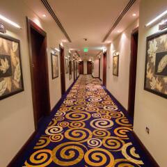 Strato Hotel by Warwick интерьер отеля