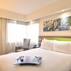 Гостиница Hampton by Hilton Moscow Strogino (Хэмптон бай Хилтон) в Москве - забронировать гостиницу Hampton by Hilton Moscow Strogino (Хэмптон бай Хилтон), цены и фото номеров Москва комната для гостей фото 4