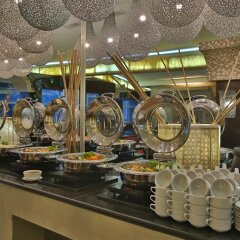 Crown Regency Hotel and Towers Cebu питание фото 2