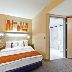 Отель Holiday Inn Express Dortmund комната для гостей