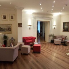 Отель Bayerischer Hof Dresden Германия, Дрезден - 2 отзыва об отеле, цены и фото номеров - забронировать отель Bayerischer Hof Dresden онлайн интерьер отеля фото 3