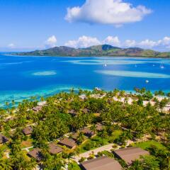 Отель Plantation Island Resort Фиджи, Остров Малоло-Лайлай - отзывы, цены и фото номеров - забронировать отель Plantation Island Resort онлайн пляж фото 2