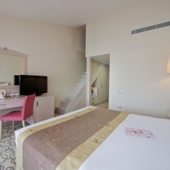 Kemer Barut Collection Турция, Кемер - 11 отзывов об отеле, цены и фото номеров - забронировать отель Kemer Barut Collection - All Inclusive онлайн удобства в номере фото 2