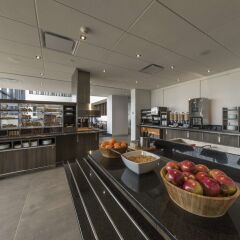 Отель Hôtel & Suites Normandin Lévis Канада, Сен-Николя - отзывы, цены и фото номеров - забронировать отель Hôtel & Suites Normandin Lévis онлайн питание фото 2