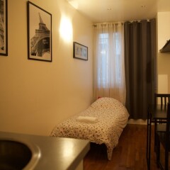 Апартаменты Montmartre Apartments Leo Ferre Париж комната для гостей фото 3