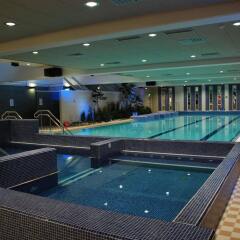 Отель Imatran Kylpylä Spa Apartments Финляндия, Иматра - 1 отзыв об отеле, цены и фото номеров - забронировать отель Imatran Kylpylä Spa Apartments онлайн бассейн фото 2