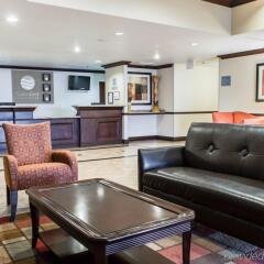 Отель Comfort Inn & Suites Maingate South интерьер отеля фото 2
