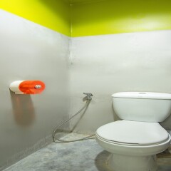 I Hostel Пхукет ванная
