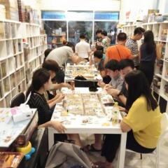 Отель Board Game Hostel Таиланд, Бангкок - отзывы, цены и фото номеров - забронировать отель Board Game Hostel онлайн с домашними животными